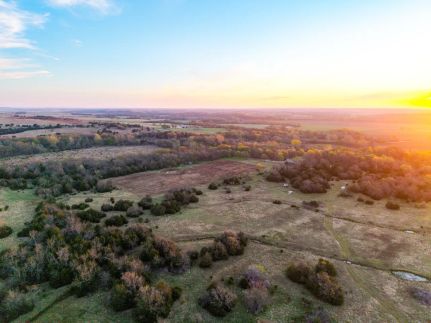 Farm Property for sale in Chautauqua County, Kansas
