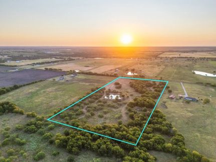 Farm Property for sale in Grayson County, Texas