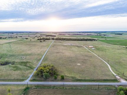 Farm Property for sale in Blaine County, Oklahoma
