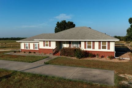 Farm Property for sale in Montgomery County, Kansas