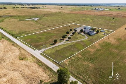 Farm Property for sale in Montgomery County, Kansas