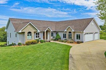 Farm Property for sale in Juneau County, Wisconsin