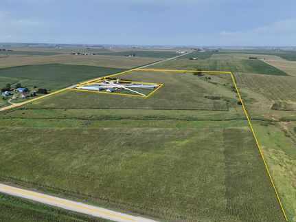 Farm Property for sale in Benton County, Iowa