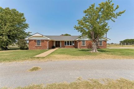Farm Property for sale in Blaine County, Oklahoma