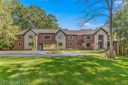 Residential Property for sale in Oakland County, Michigan