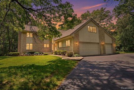 Ranch Property for sale in Oakland County, Michigan