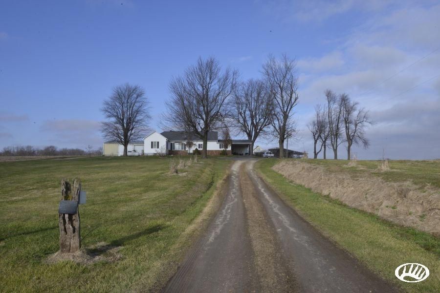 3 Acres, 33102 County Highway 13, Pittsfield, IL 62363 Land and Farm