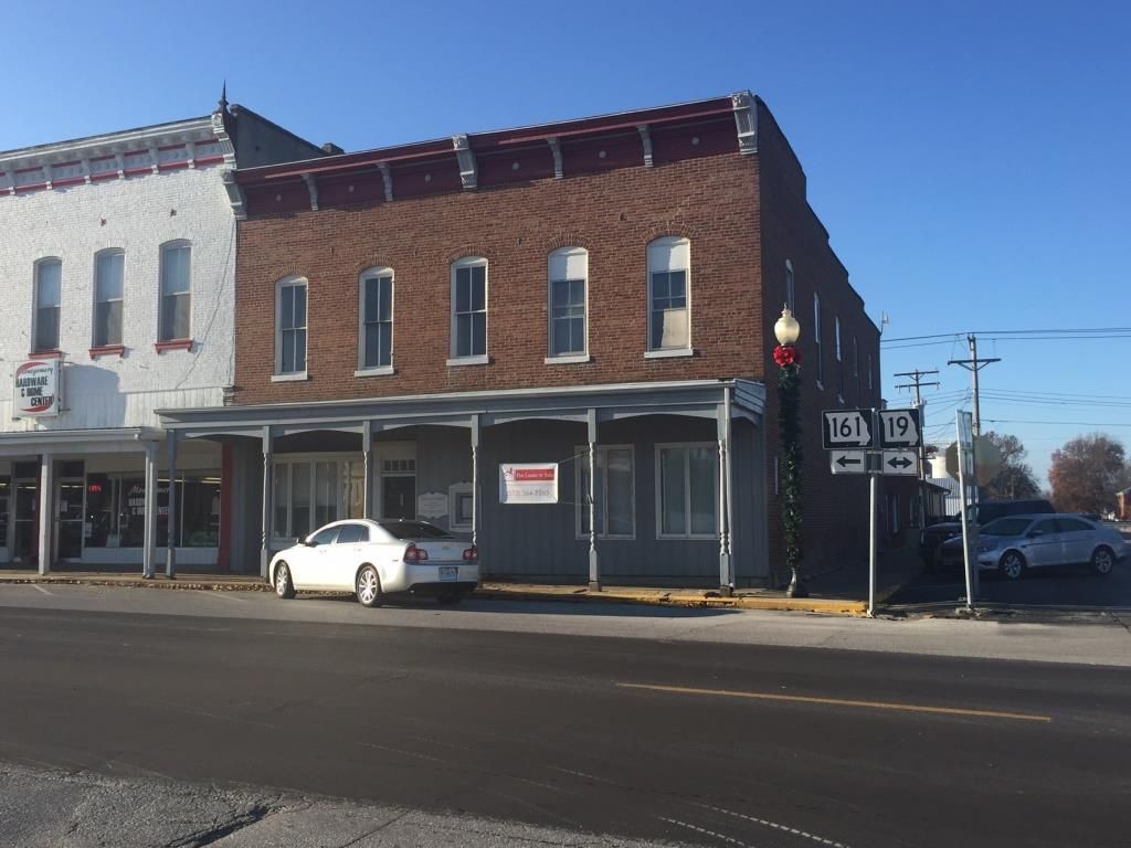 0.1 Acres, 227 N Sturgeon, Montgomery City, MO 63361 Land and Farm