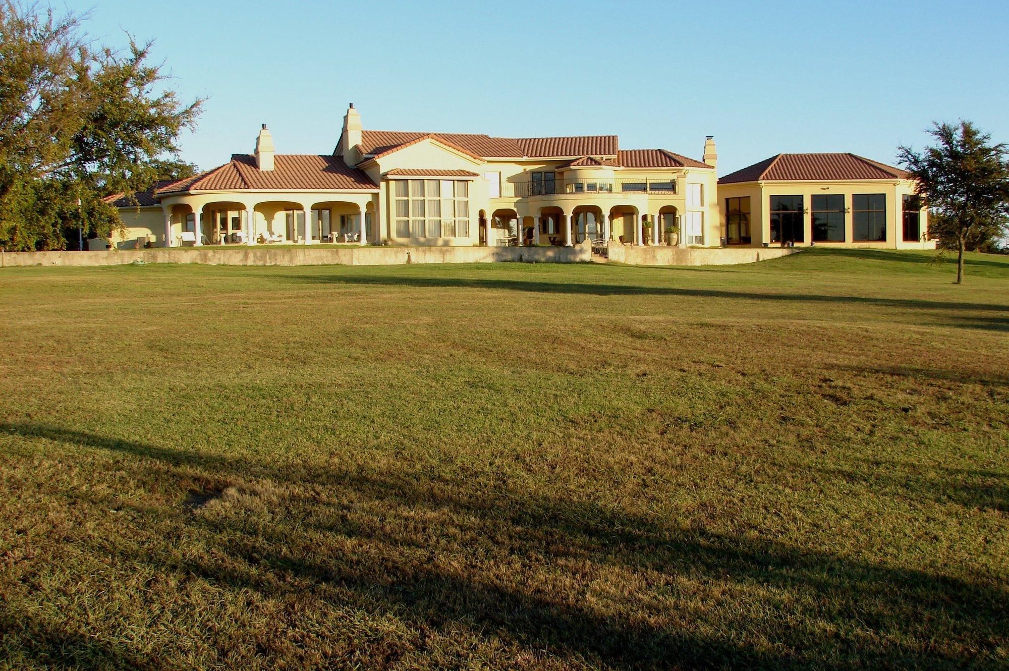 270 Acres, 1 hour S of Tulsa; 1.5 hrs E of Oklahoma City, Morris, OK