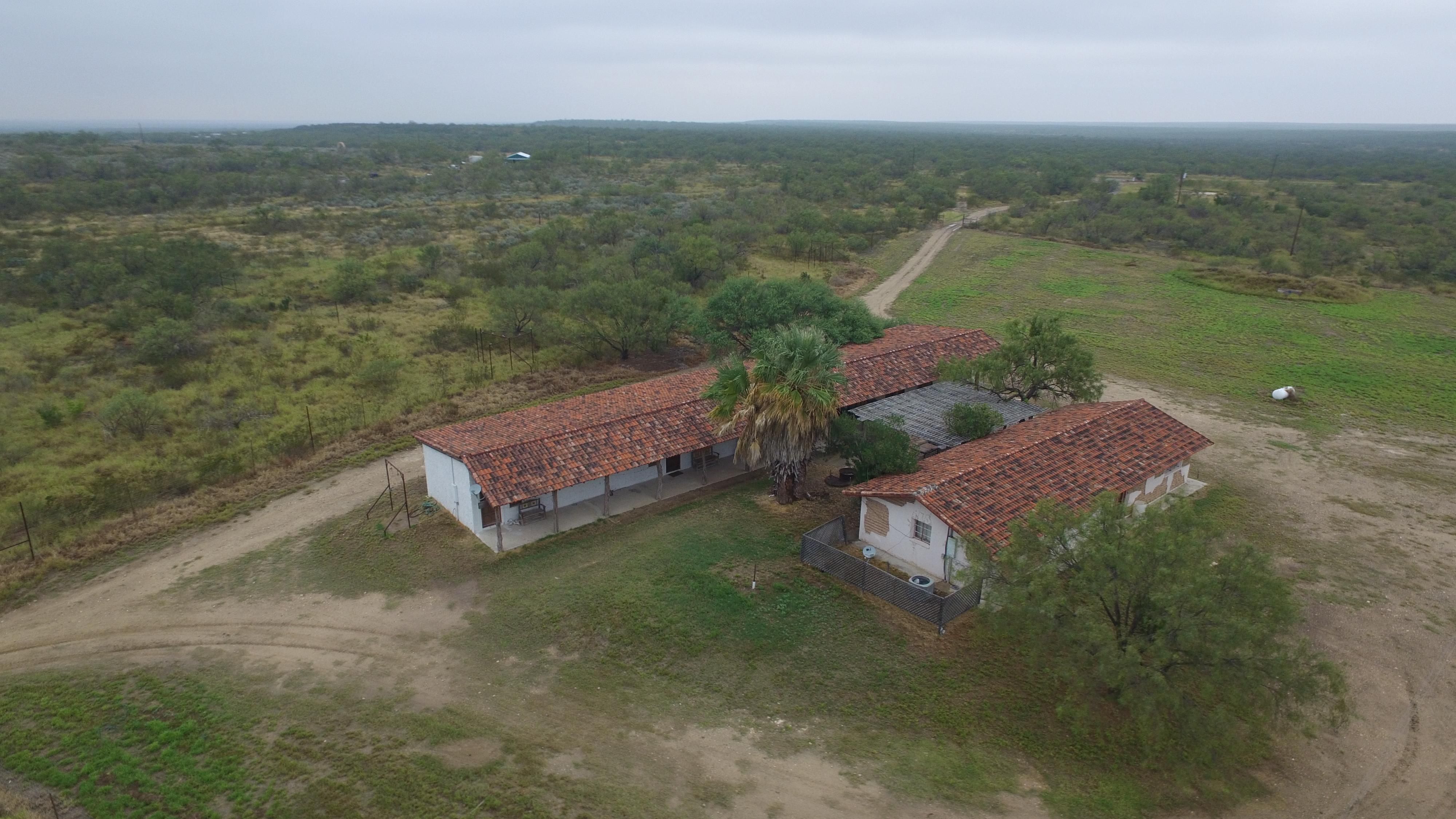 1,867.69 acres in El Indio, TX, 78860 Land and Farm