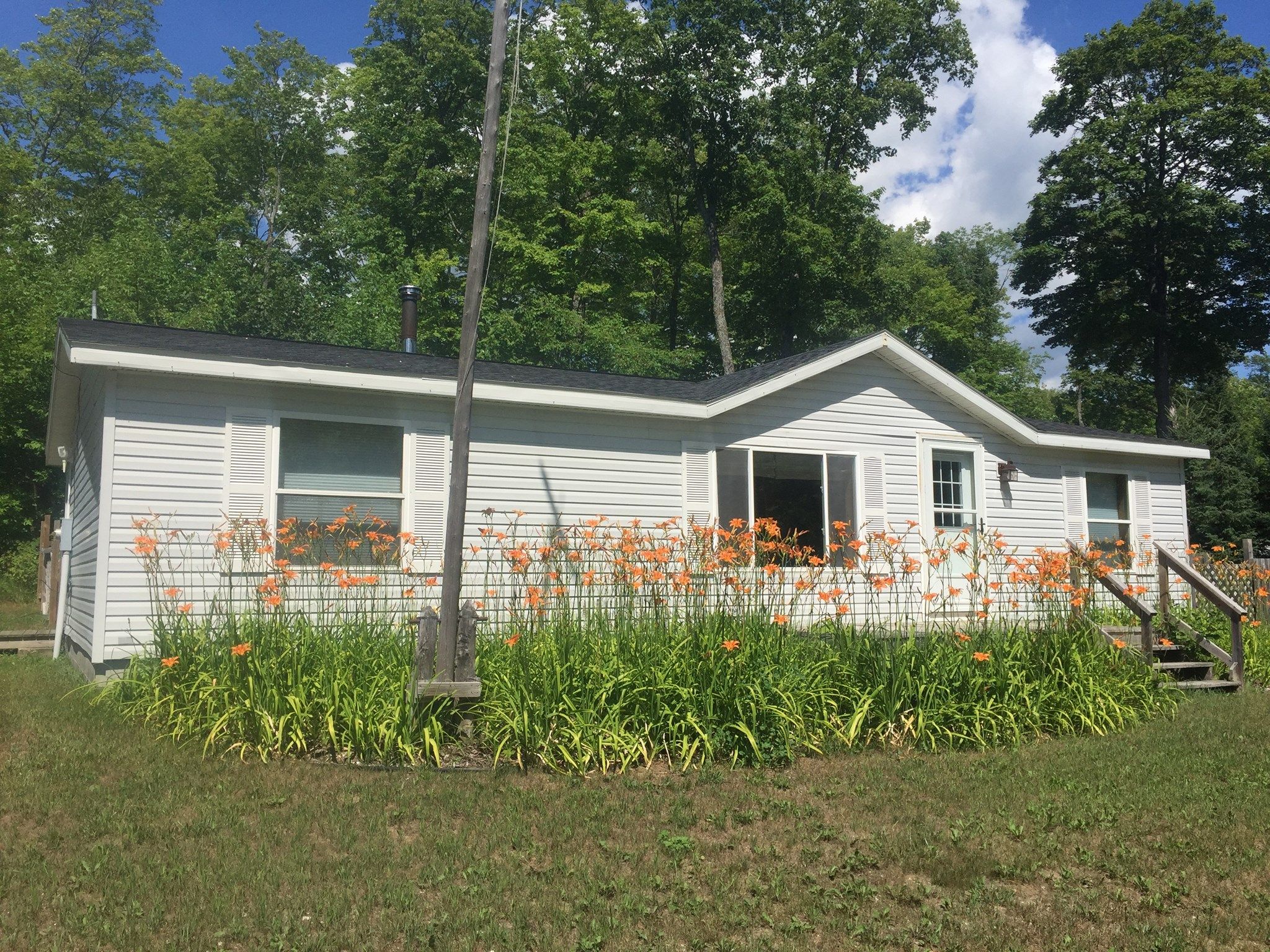 10 Acres, 3842 W ST IGNACE RD, Hessel, MI 49745 Land and Farm