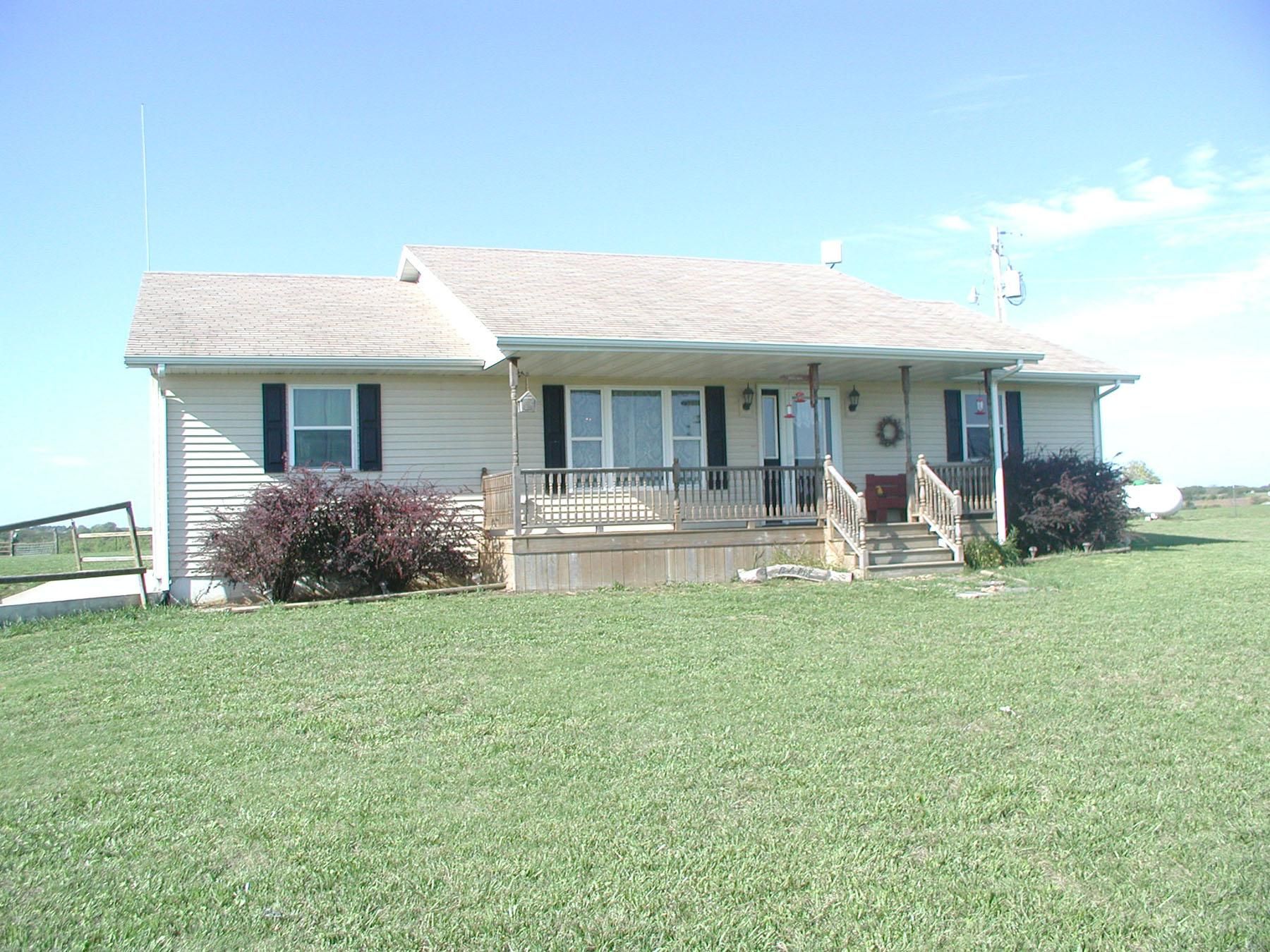 40 Acres, 31802 State Hwy. DD, Cainsville, MO 64632 Land and Farm