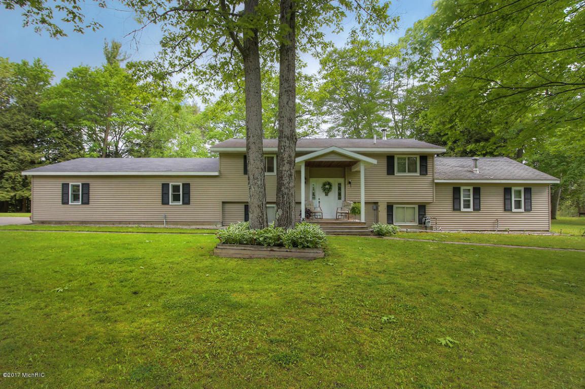 4.1 Acres, 4525 S Croton Hardy Drive, Newaygo, MI 49337 Land and Farm