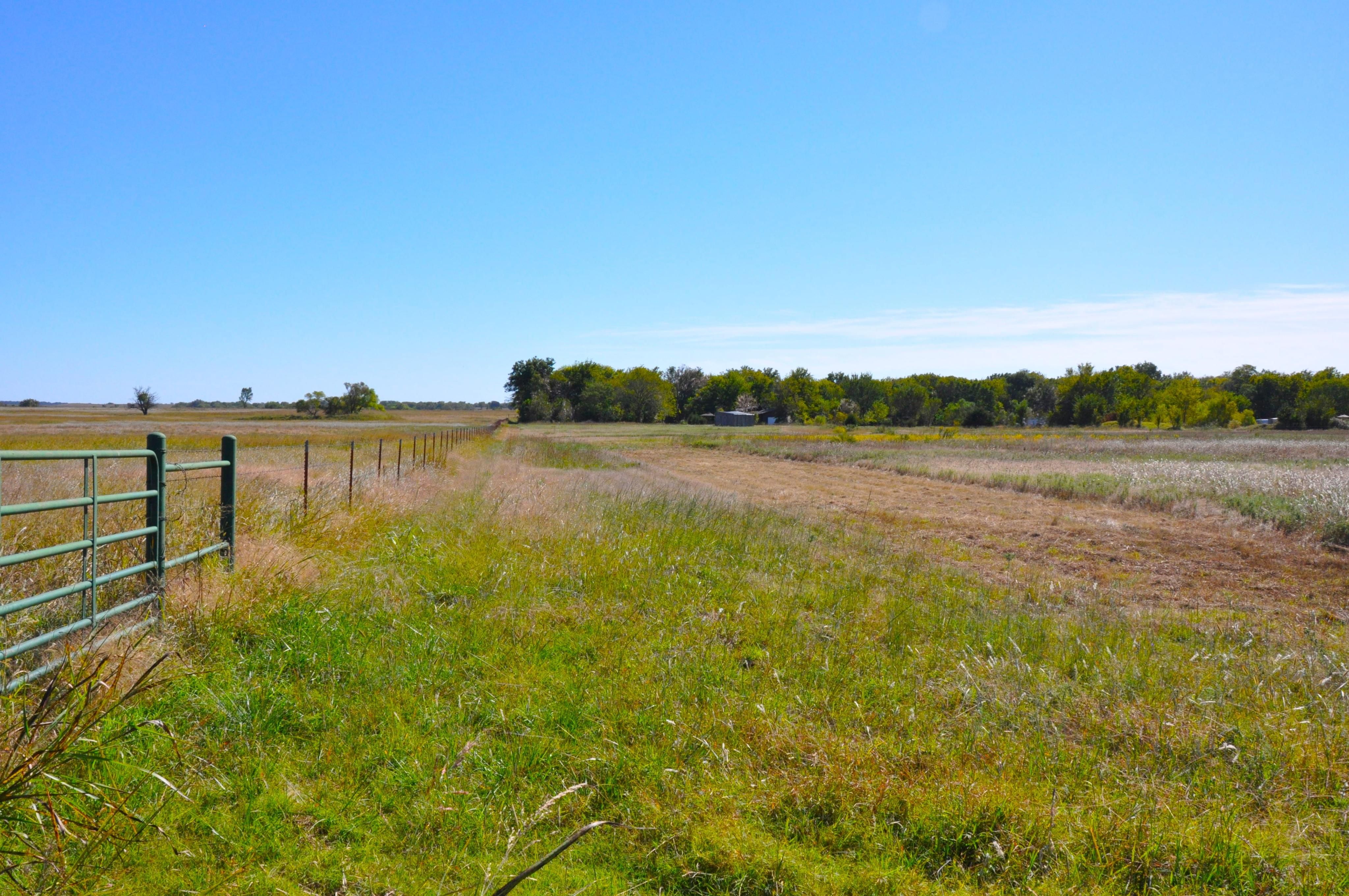 400259 600 Rd, Copan, OK 74022 Land and Farm