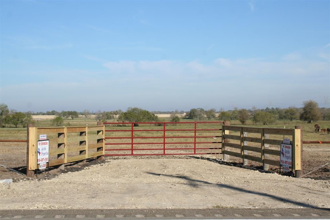 40 Acres, 0000 Hwy 30, Roans Prairie, TX 77875 Land and Farm