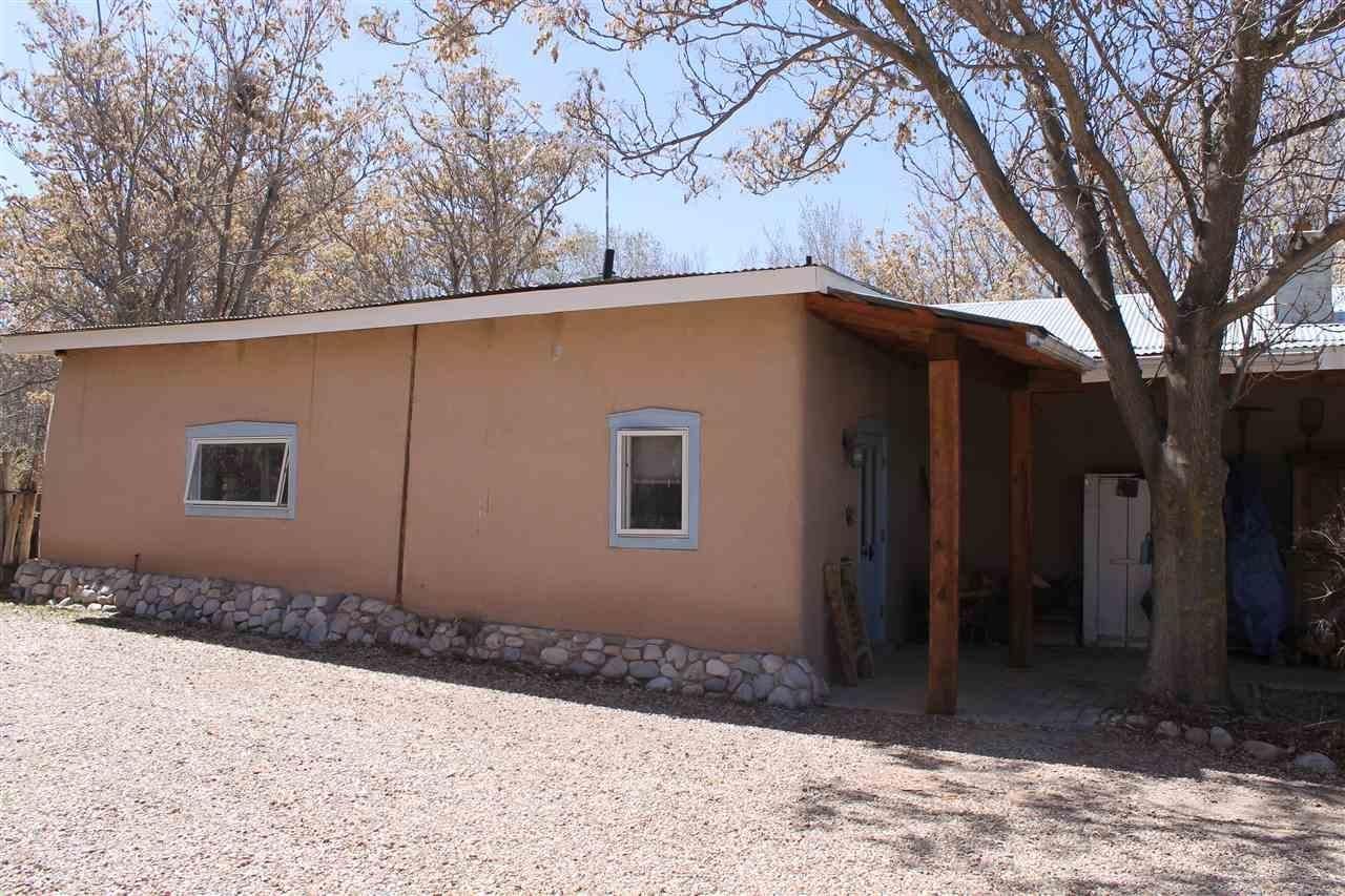 3 Acres, 8 Vereda Juanita, La Puebla, NM 87532 Land and Farm