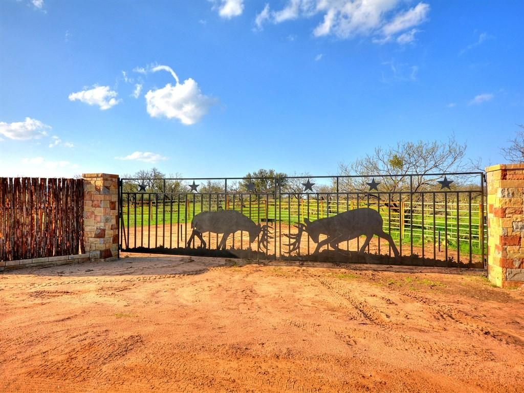 454 Acres, 0000 CR 110, Llano, TX 78643 Land and Farm