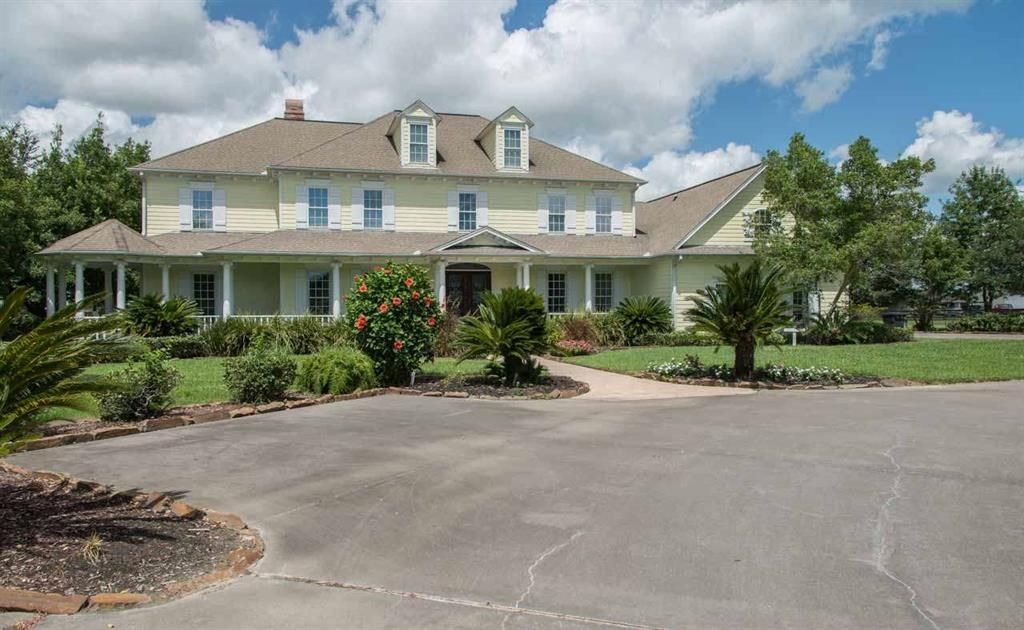 10 Acres, 3258 S Pine Island Road, Beaumont, TX 77713 Land and Farm