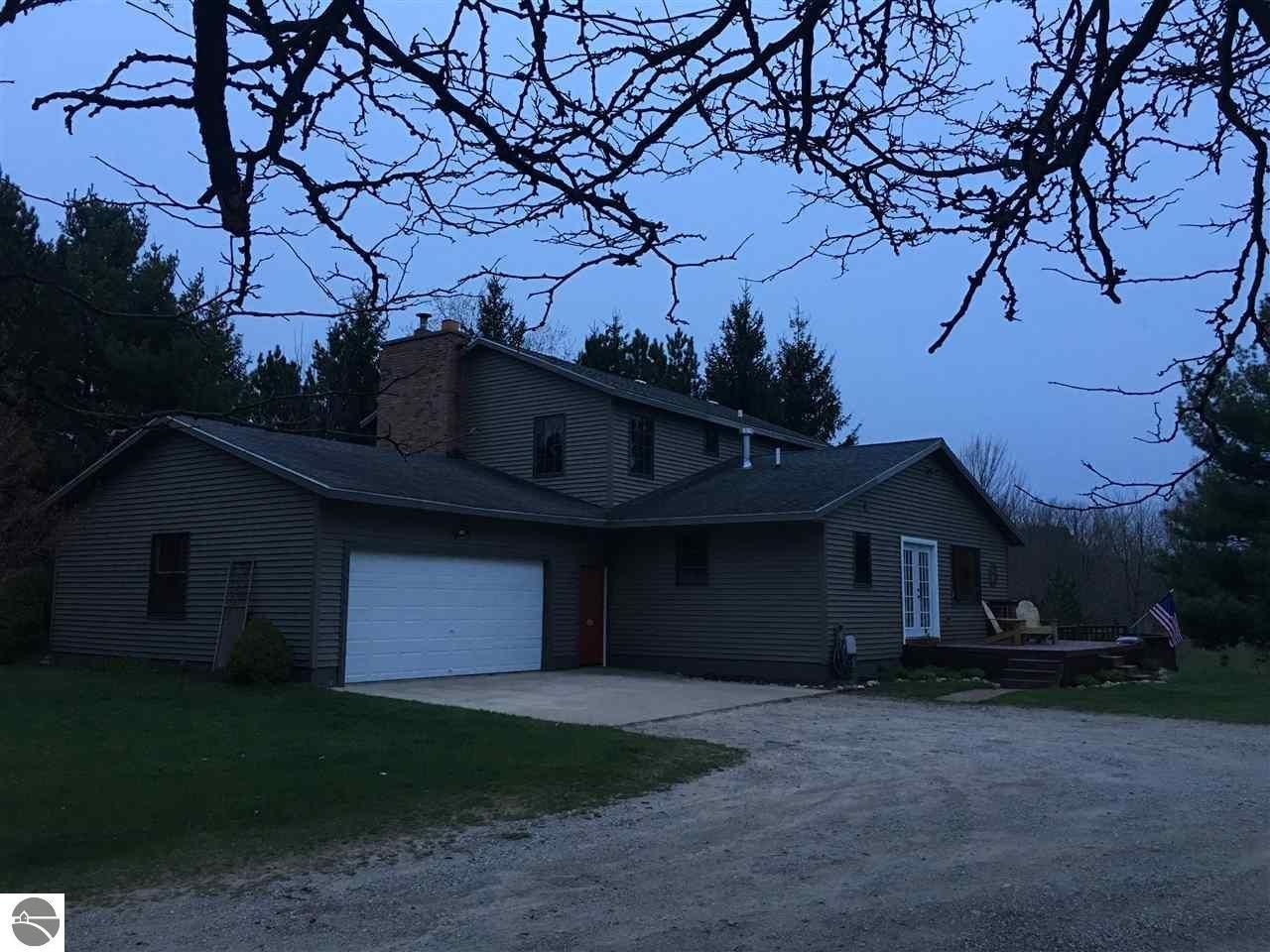 20 Acres, 4337 N Douglas Road, Luther, MI 49656 Land and Farm