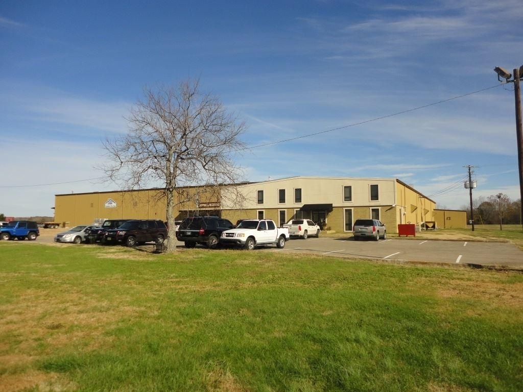 10 Acres, 2785 Old Jackson, Henderson, TN 38340 Land and Farm