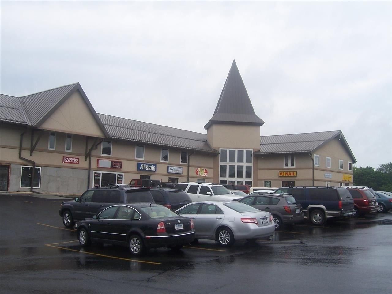 1.7 Acres, 4807 University Ave., Cedar Falls, IA 50613 Land and Farm