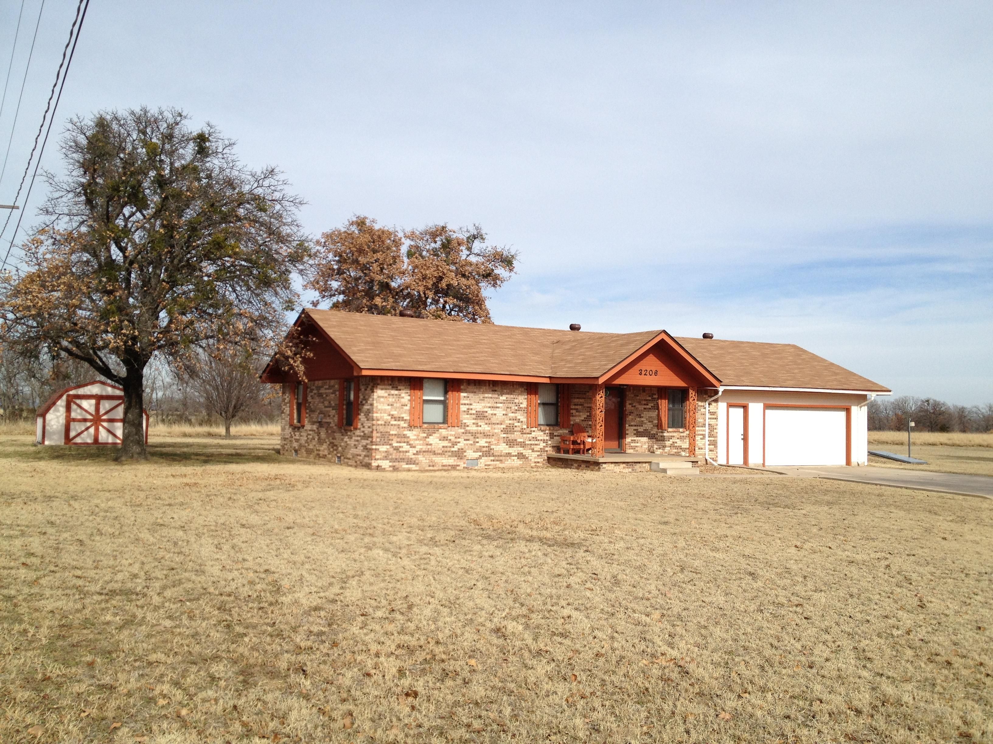 10 Acres, 3206 Lindale Rd., Lone Grove, OK 73443 Land and Farm