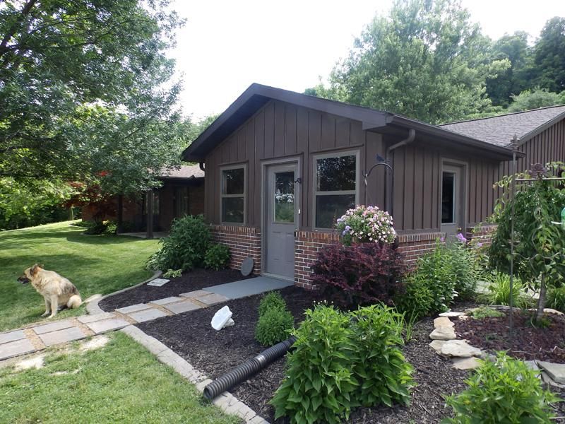 40 Acres, 16113 338th St., Pleasant Hill, IL 62366 Land and Farm