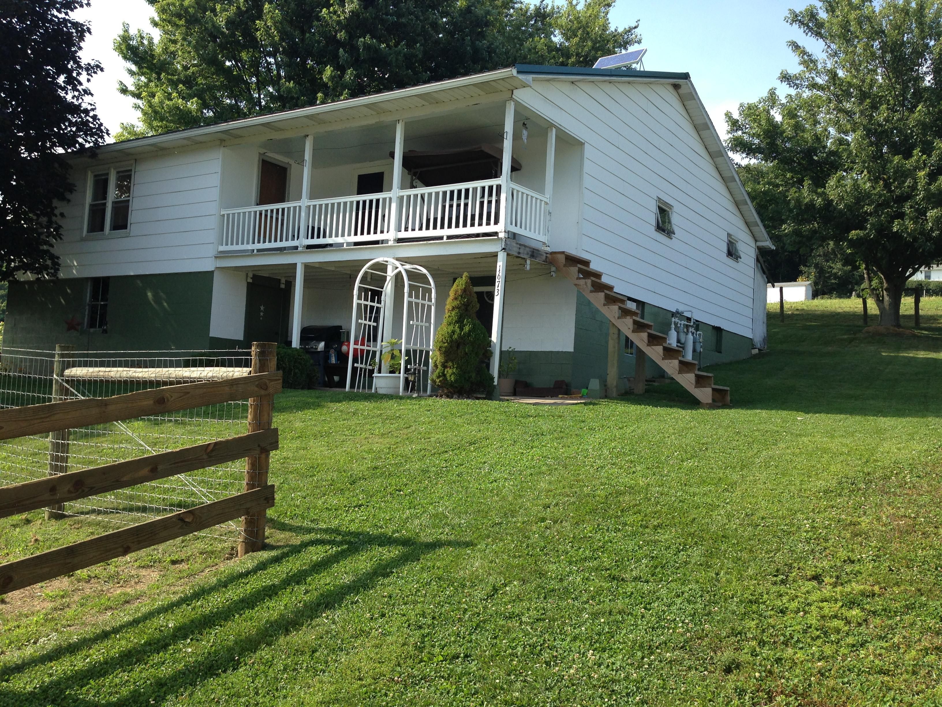 1675 SR 643, Baltic, OH 43804 Land and Farm