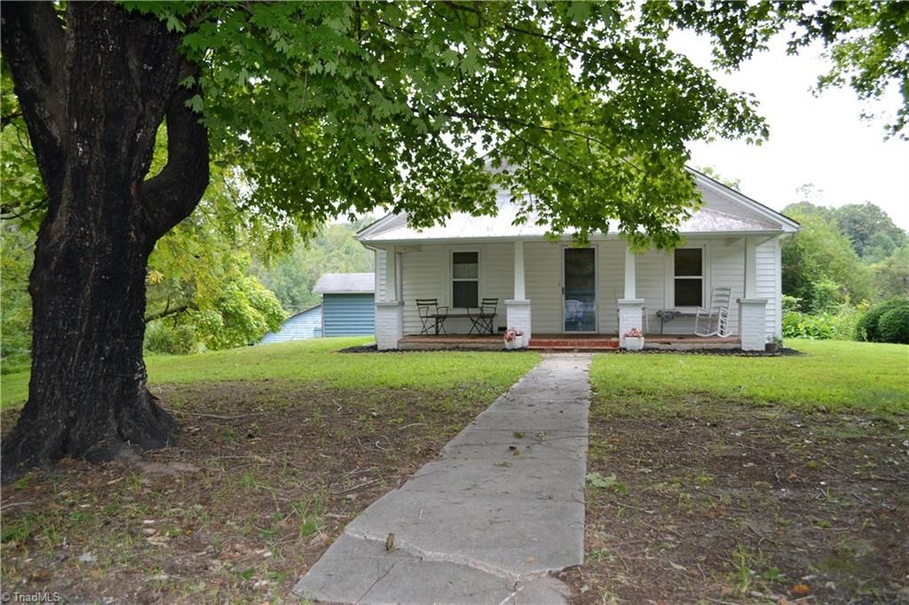 31.75 Acres, 2717 Turners Creek Road, Yadkinville, NC 27055 Land and Farm