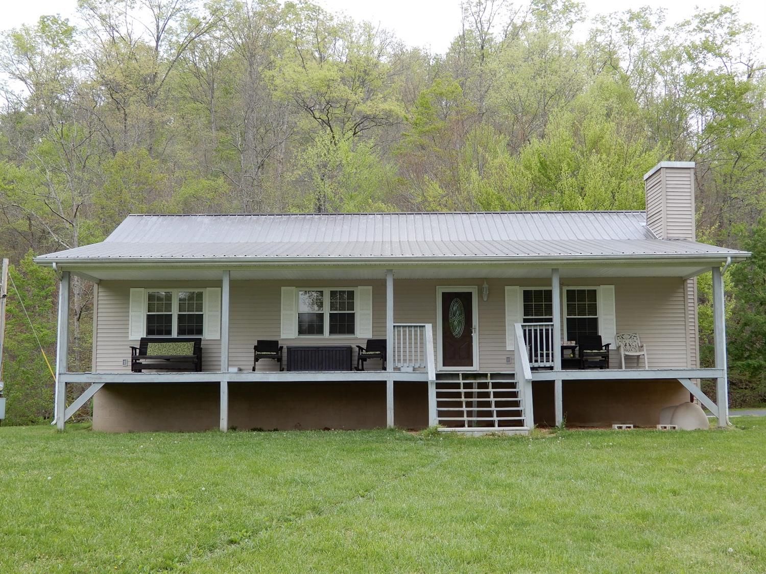 49 Acres, 420 Maddix Branch Road, Campton, KY 41301 Land and Farm