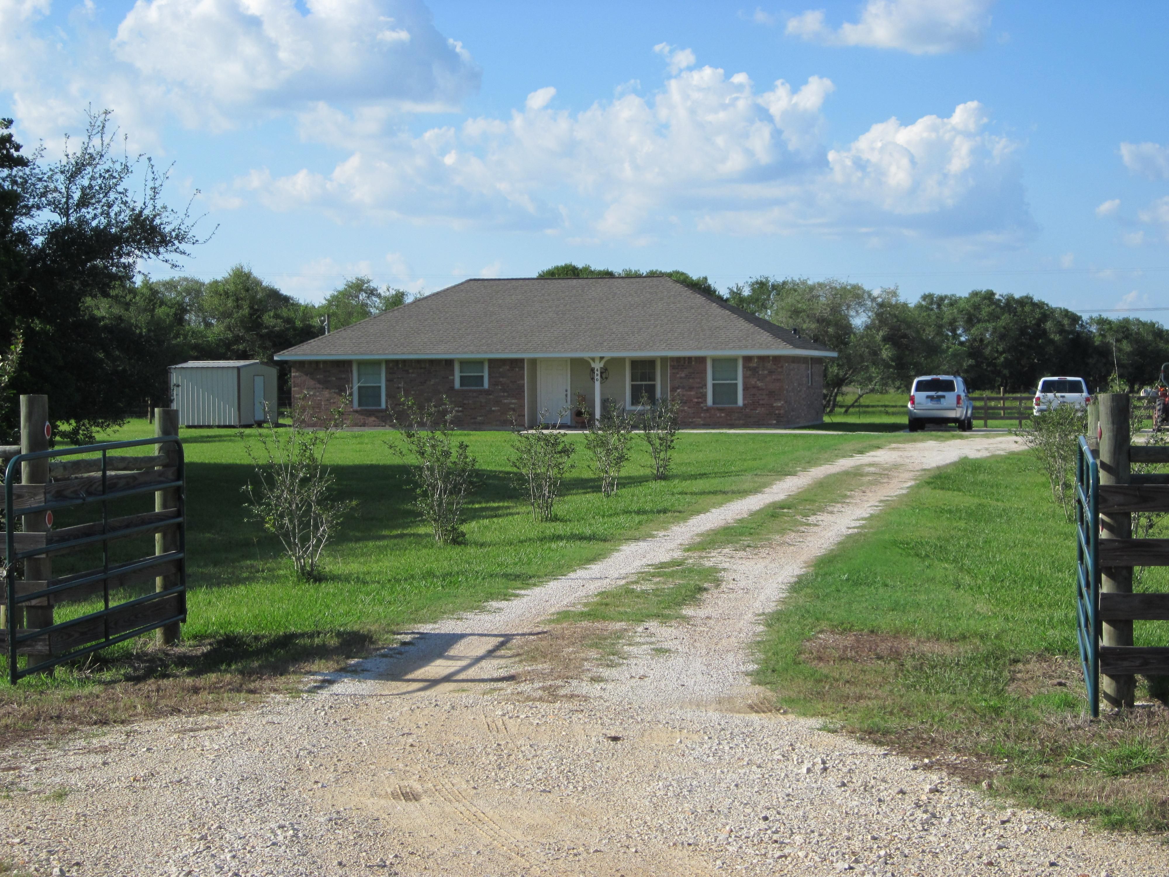 490 CR 460 Fig Farm Rd., Blessing, TX 77419 Land and Farm