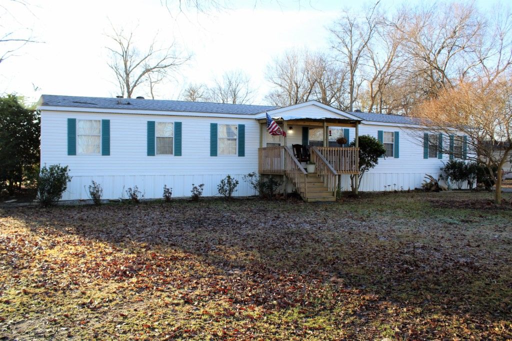 1.47 Acres, 8928 Canezaro Road, Maringouin, LA 70757 Land and Farm