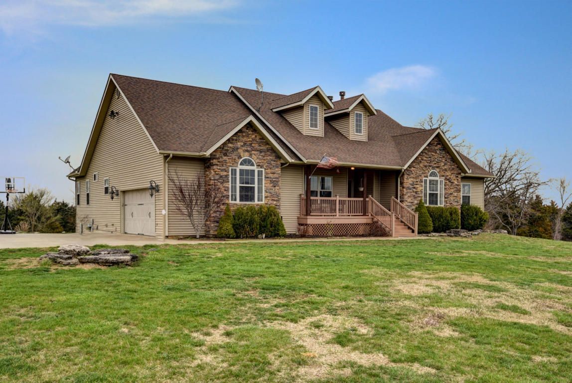 17 Acres, 8141 East Rocky Ridge Lane, Fair Grove, MO 65648 Land and Farm