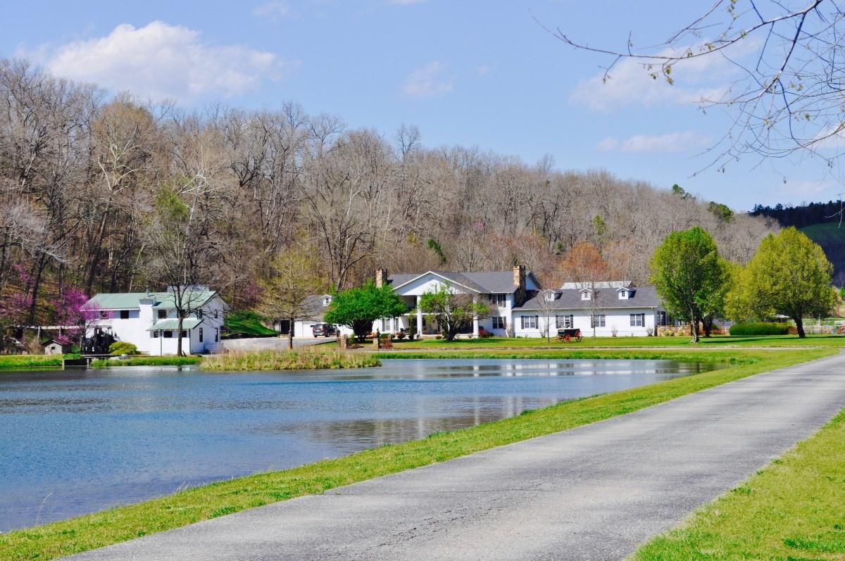 9331 State Highway 181, Zanoni, MO 65784 MLS 1500300099 Land and Farm