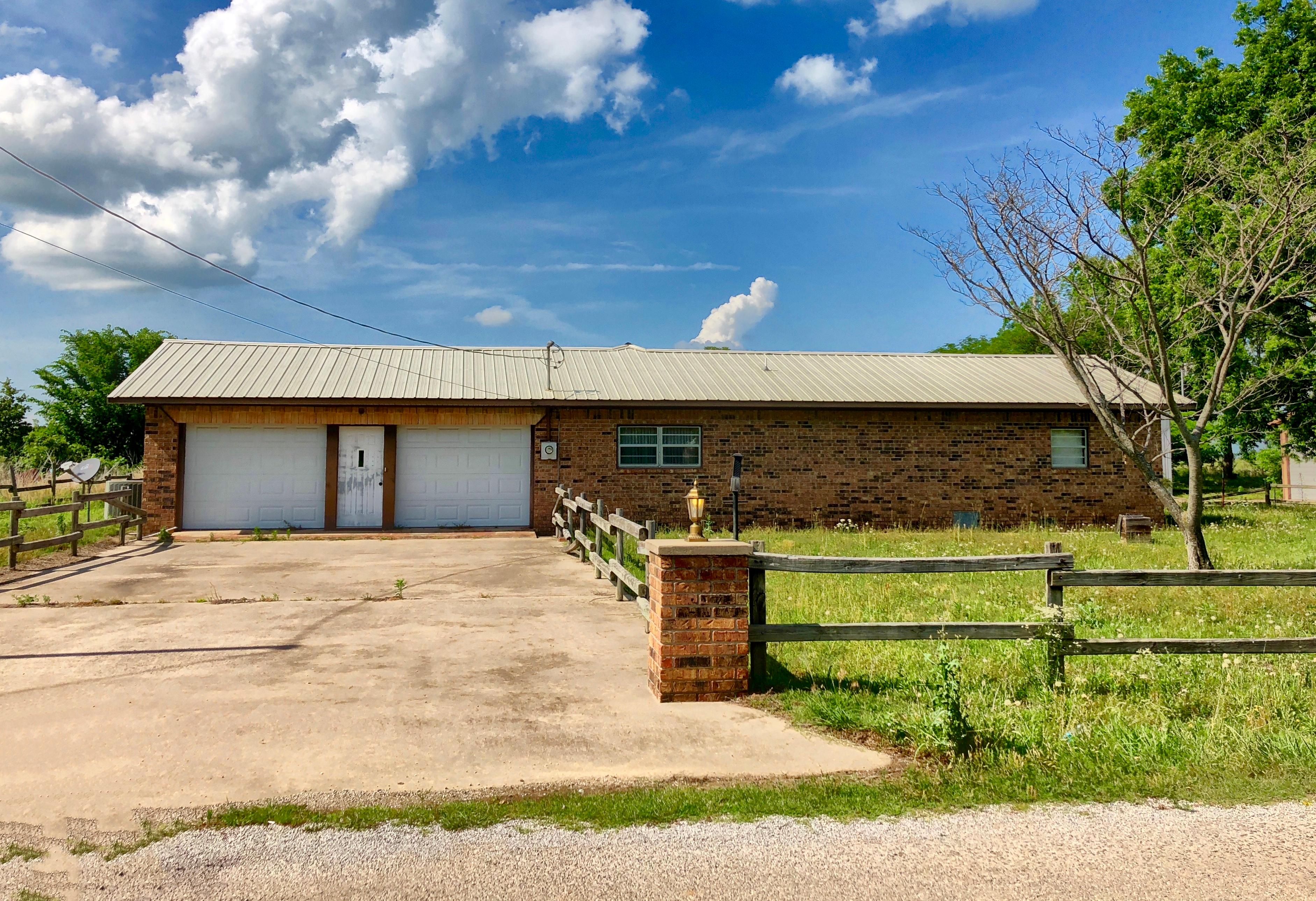 12 Acres, 270 Continental Road, Ratliff City, OK 73481 Land and Farm