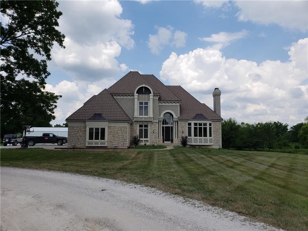 20358 E 1100 Rd, Pleasanton, KS 66075 MLS 2117318 Land and Farm