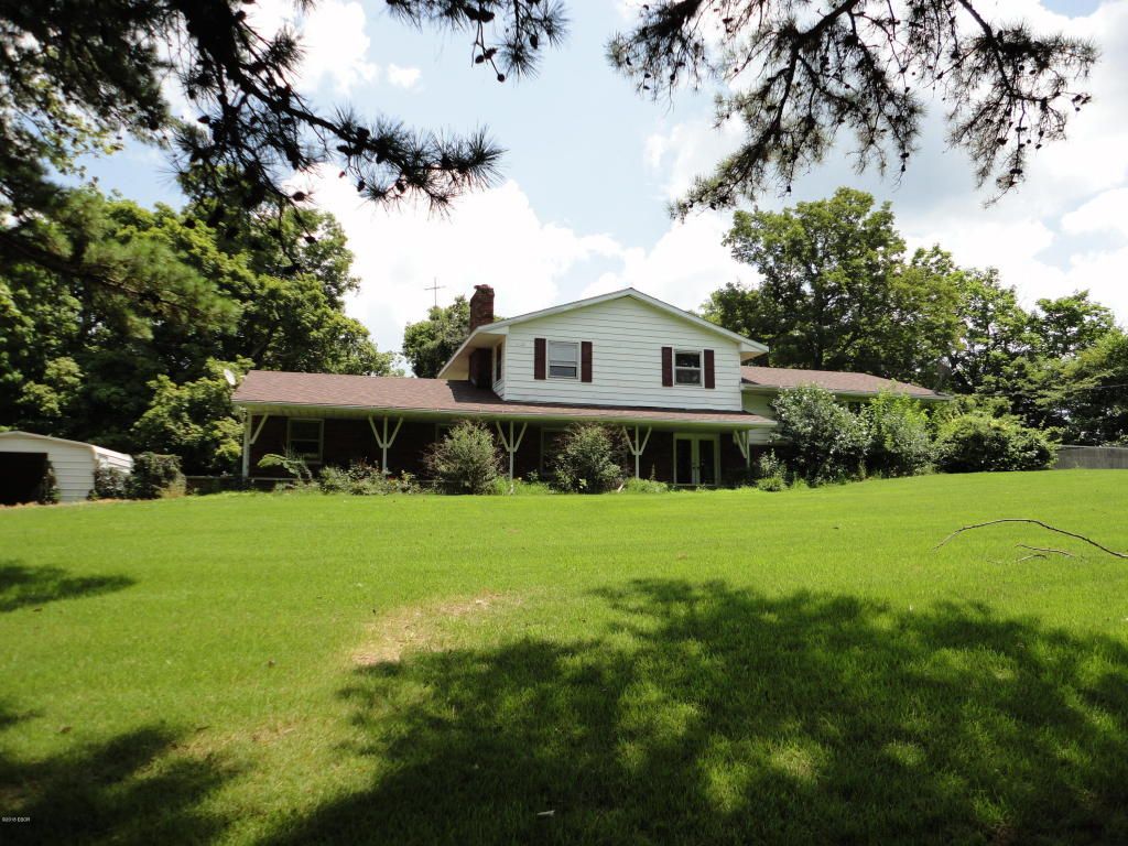 1.5 Acres, 320 Oak Tree Lane, New Burnside, IL 62967 Land and Farm
