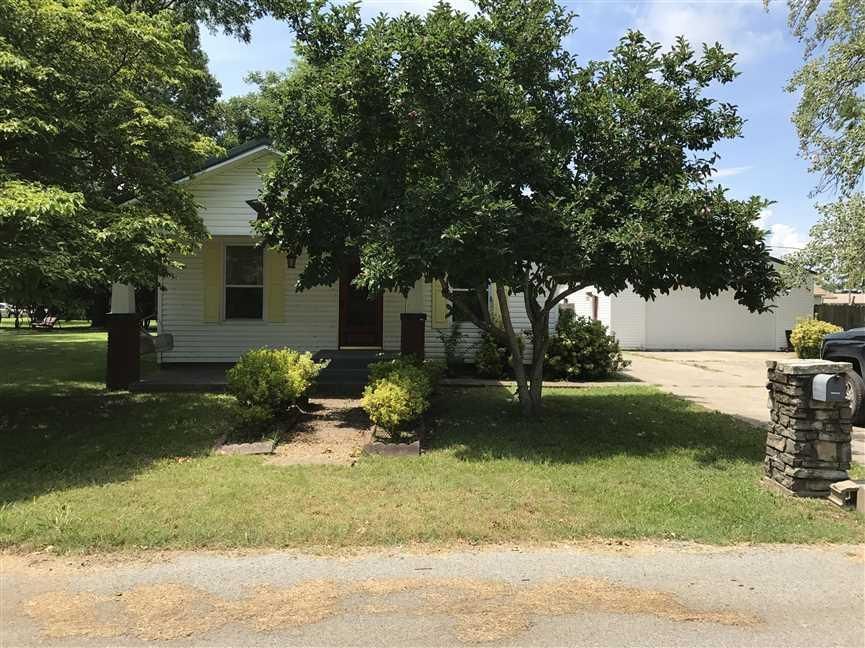 210 Randolf sw, Hoxie, AR 72455 Land and Farm