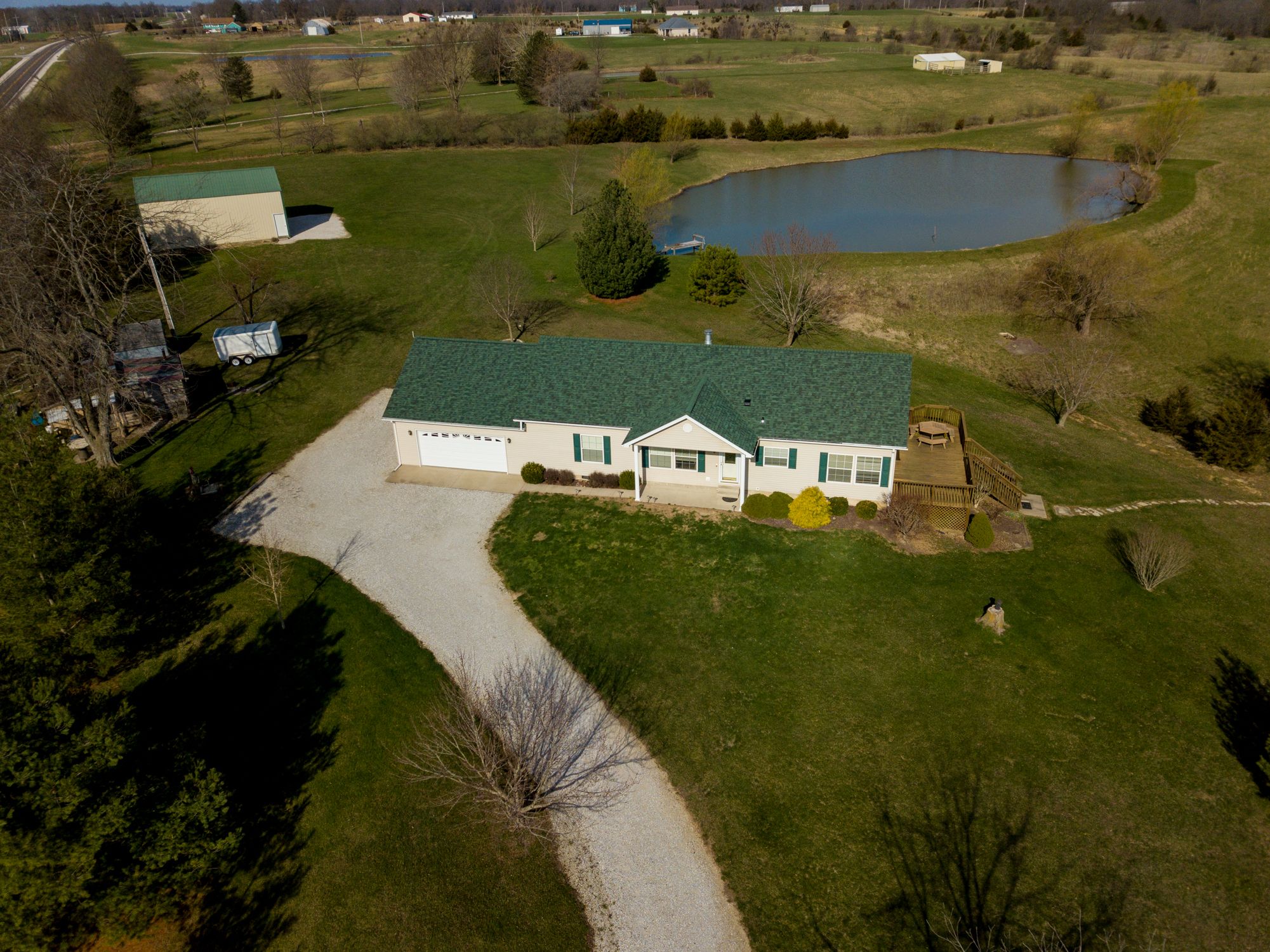 19 Acres, 5617 E Highway 24, Moberly, MO 65270 Land and Farm