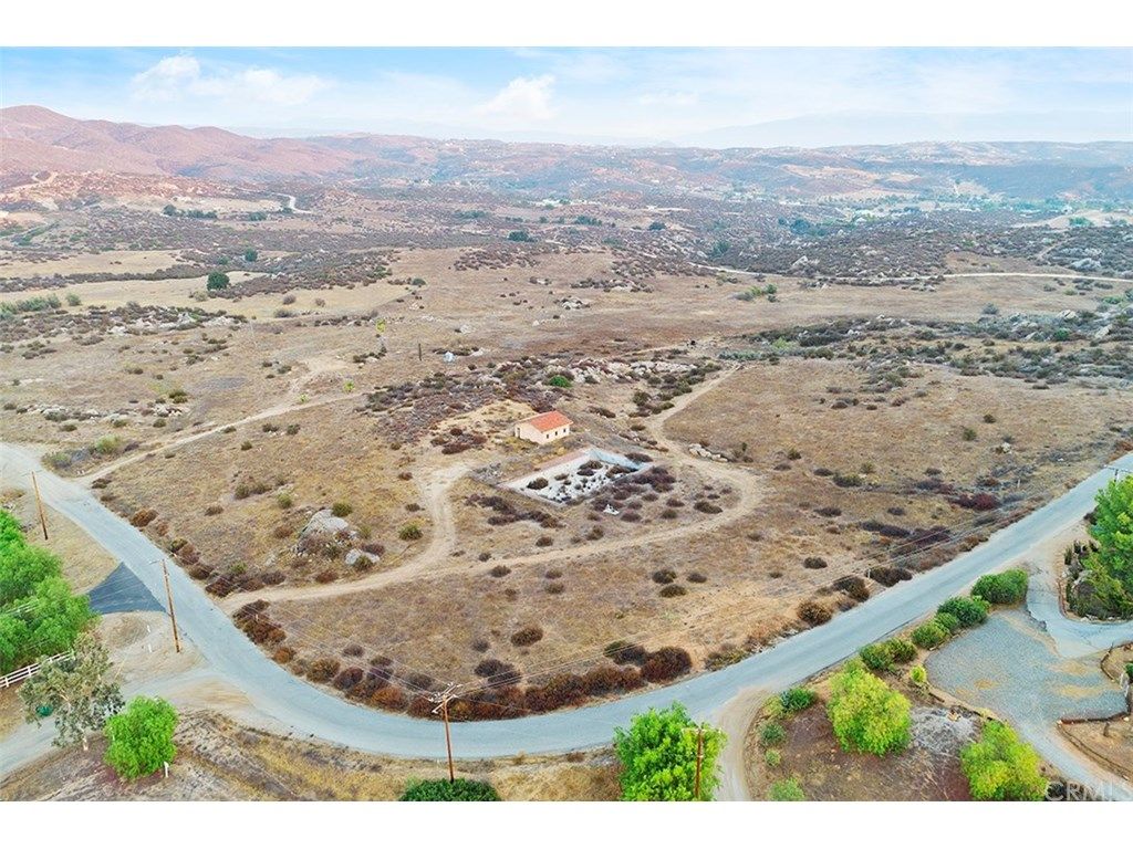 20 Acres, 39900 Intrepid Road, Temecula, CA 92592 Land and Farm