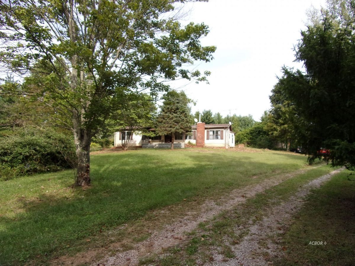 5 Acres, 11800 Rainbow Lake Rd, Athens, OH 45701 Land and Farm