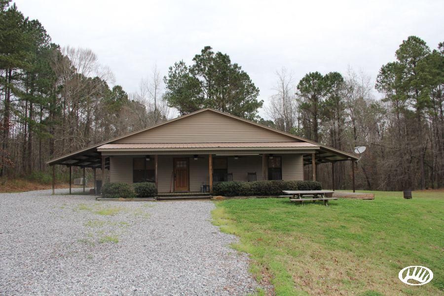 5735 Hamburg Road, Roxie, MS 39661 Land and Farm