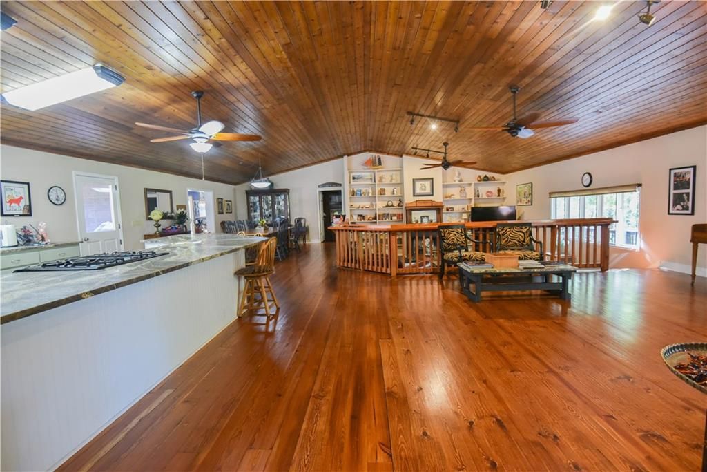 7 Acres, 1905 WRIGHTS MILL ROAD, Auburn, AL 36830 Land and Farm