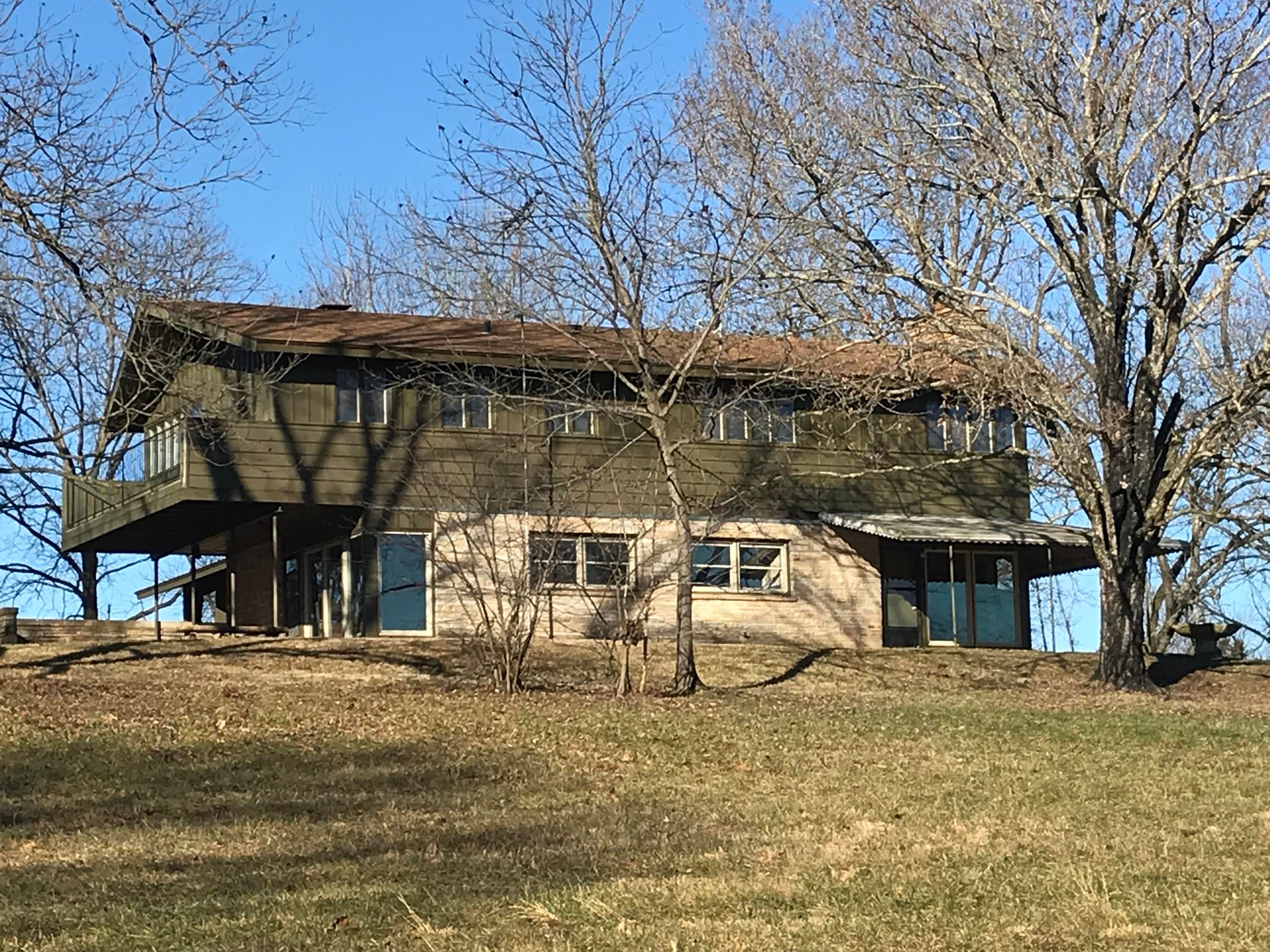 5 Acres, 800 East Lane Street, Willow Springs, MO 65793 Land and Farm