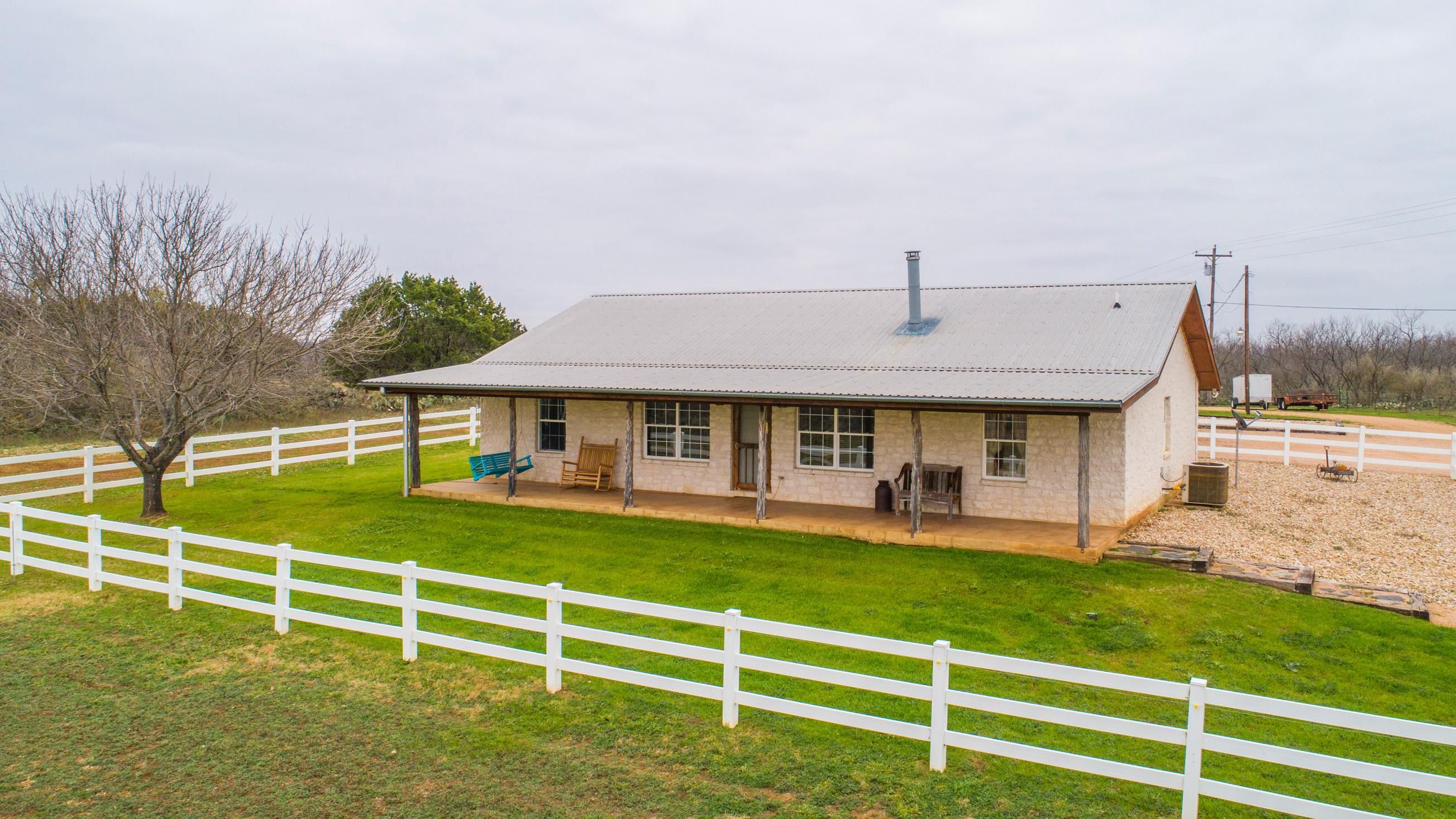 177 CR 316, Llano, TX 78643 Land and Farm