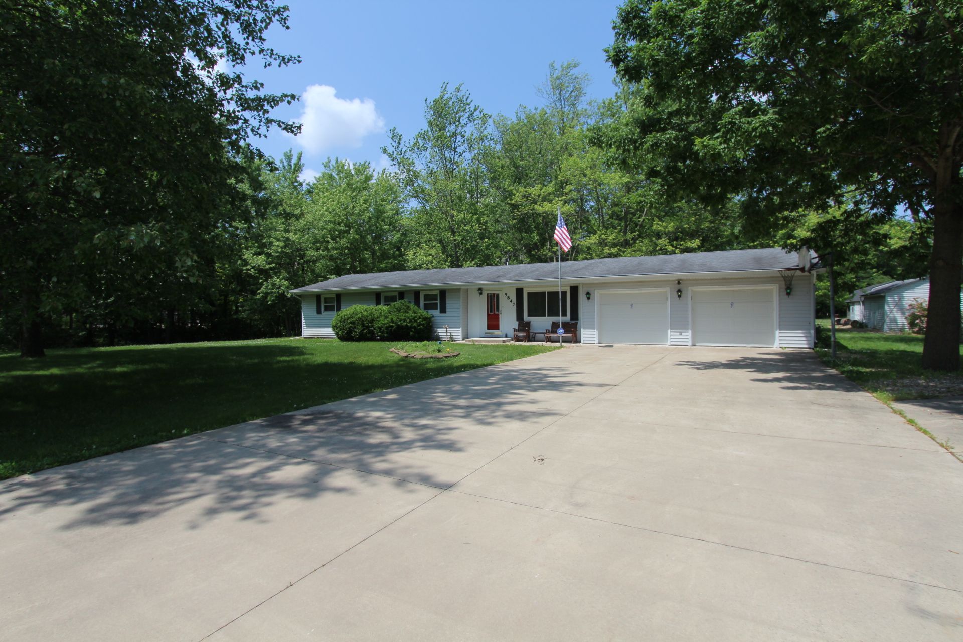 5847 N CR 1020 E, Mattoon, IL 61938 MLS 6193521 Land and Farm