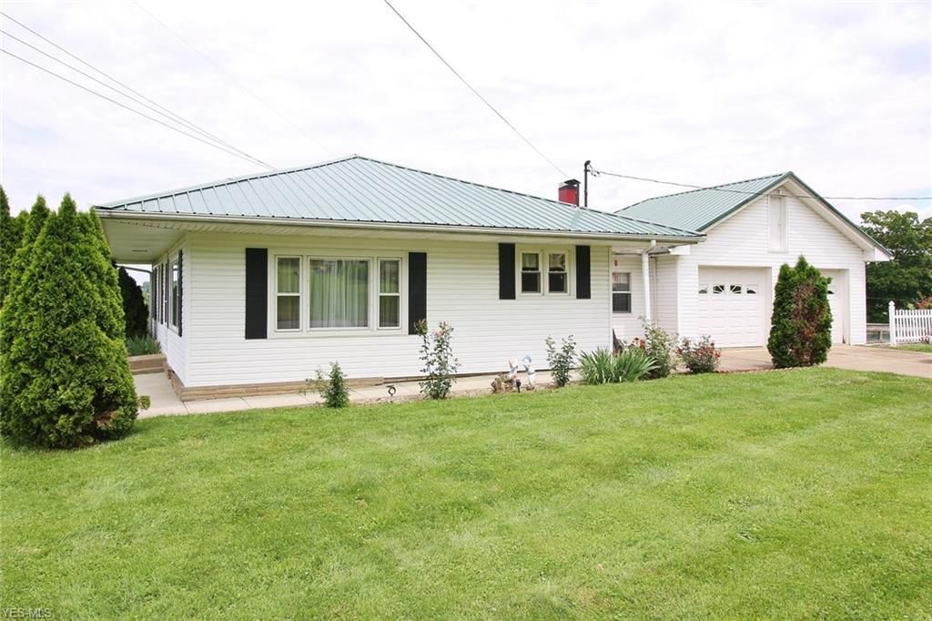 2.62 Acres, 1825 Greenhouse Rd, Zanesville, OH 43701 Land and Farm