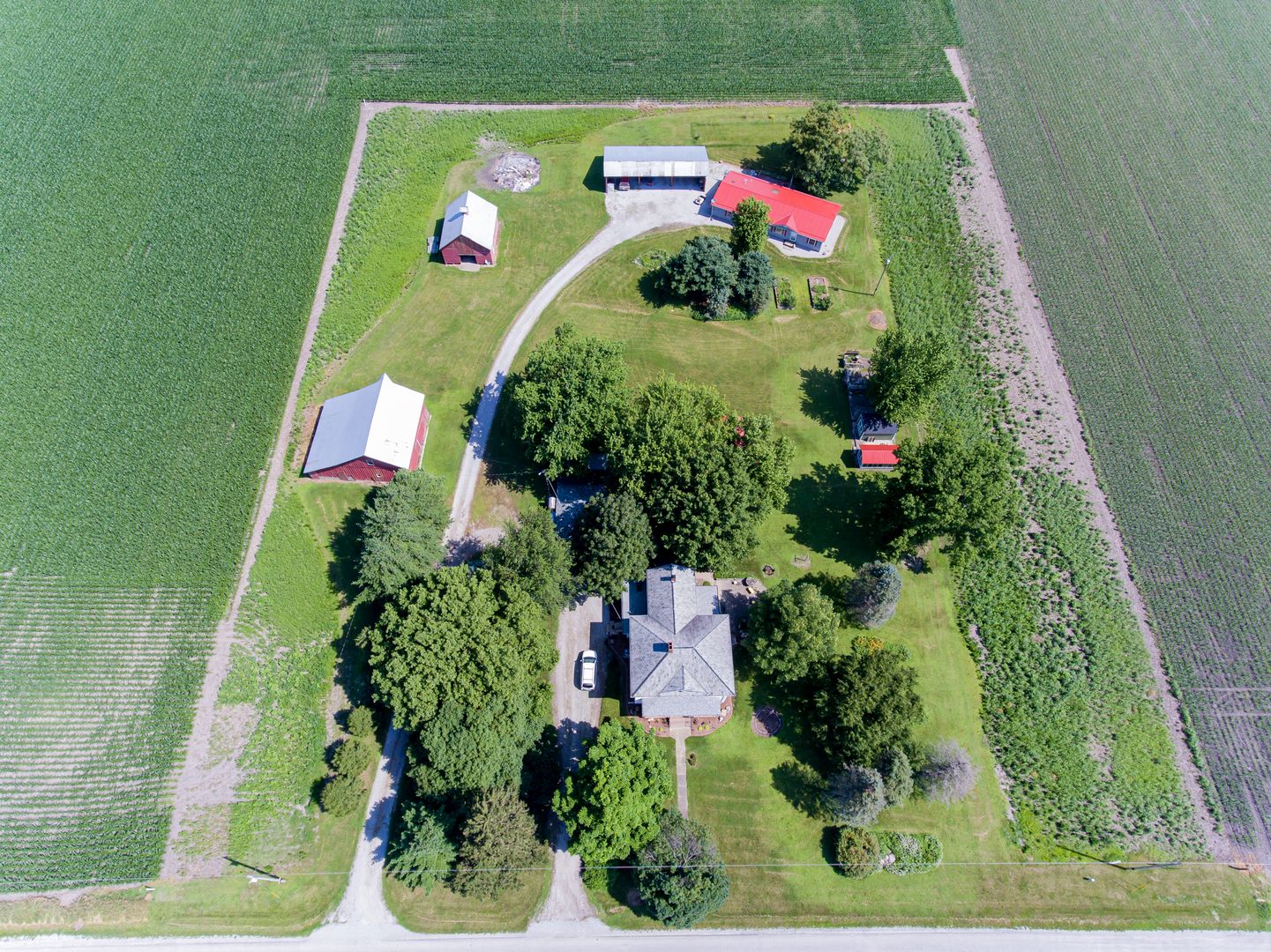 4.35 Acres, 40 County Road 500 N, Ivesdale, IL 61851 Land and Farm