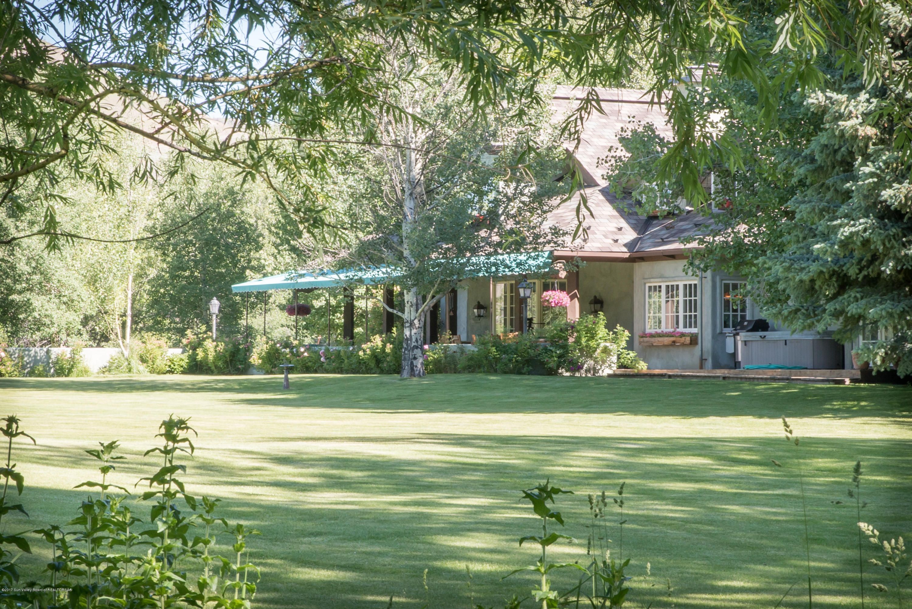 36.95 Acres, 38 Deer Creek Rd, Hailey, ID 83333 Land and Farm