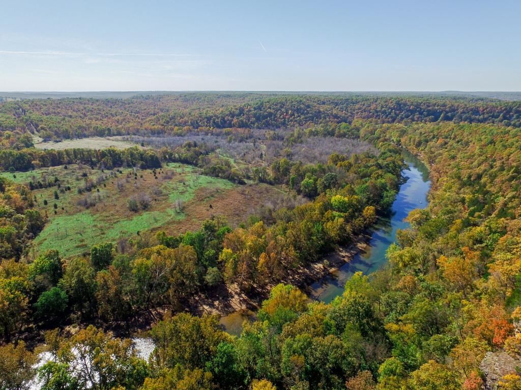 200 Acres, TBD Moonlight Rd., Eldridge, MO 65536 Land and Farm